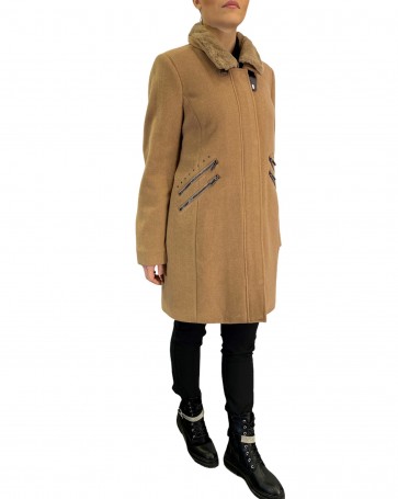 Rever half coat with decorative zippers Camel
