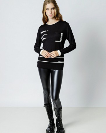 Slim knitted blouse with pocket Fibes Fashion Black