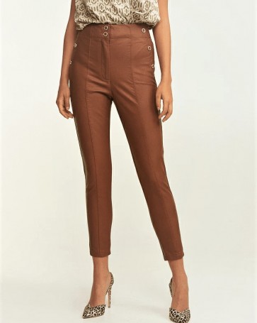 Leather look pants Lynne with buttons Camel