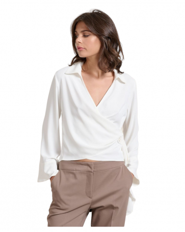 Passager blouse with bell sleeves White