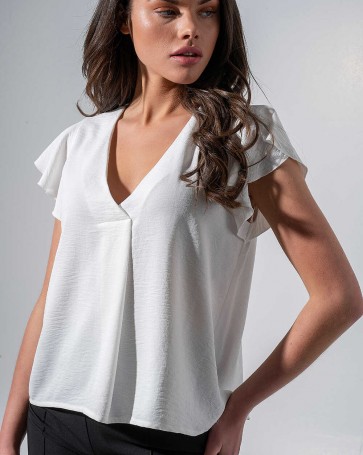 Maki Philosophy "v" blouse with ruffles on the shoulders White