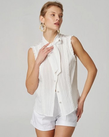 Lynne sleeveless shirt with lace details Off White