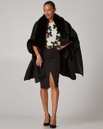Lynne cape with fur details and pockets Black