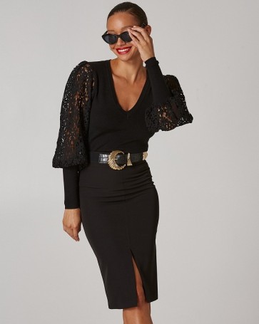 Lynne blouse with lace sleeves Black