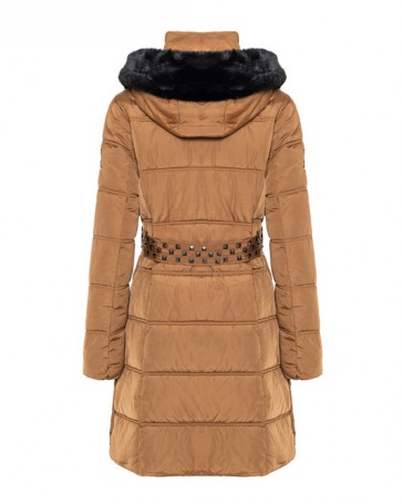 Access long jacket with synthetic fur on the hood and belt Camel