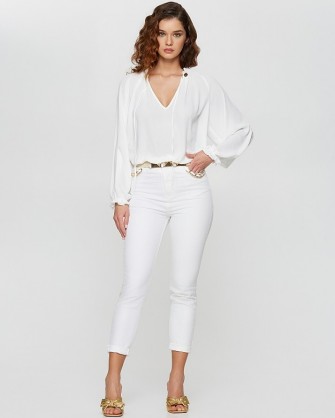 Lynne blouse with V-neck and laces Off White
