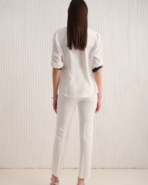Mπλούζα Fibes Fashion με γιακά και κουμπιά Λευκό
